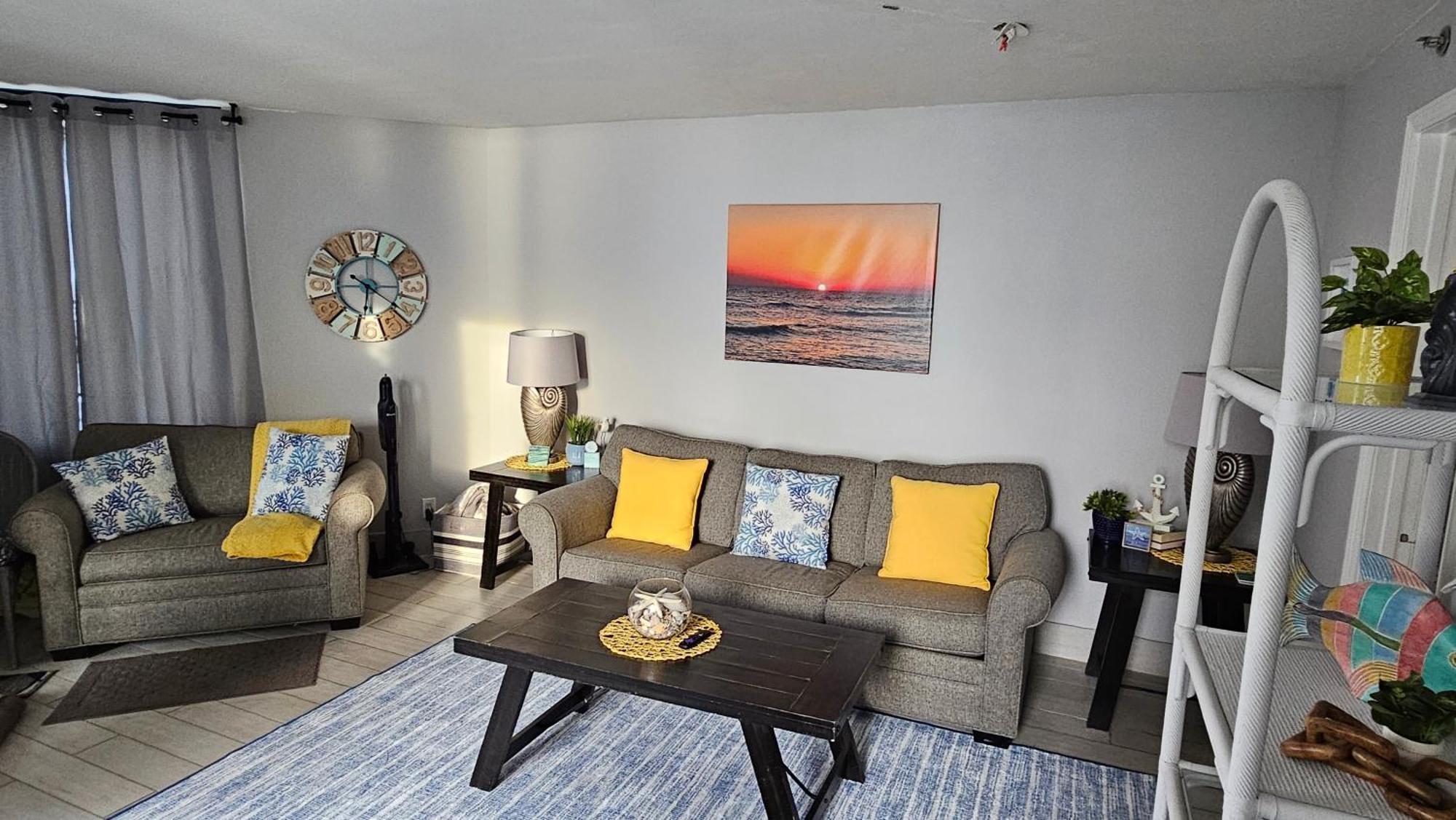 Winter Special! Renovated Resort Condo - On The Beach! Panama City Beach Exterior photo