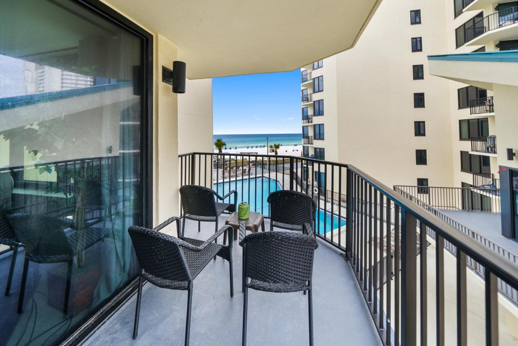 Winter Special! Renovated Resort Condo - On The Beach! Panama City Beach Exterior photo